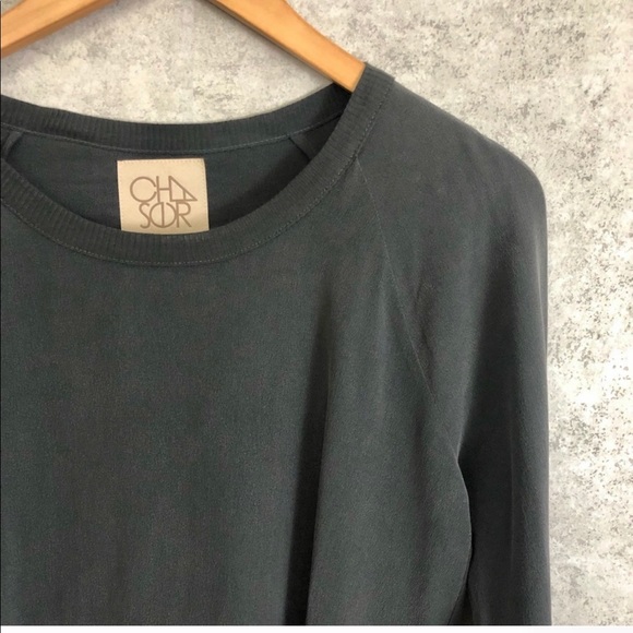 EUC Cut-Out long sleeved beautiful boat neck - Picture 8 of 11